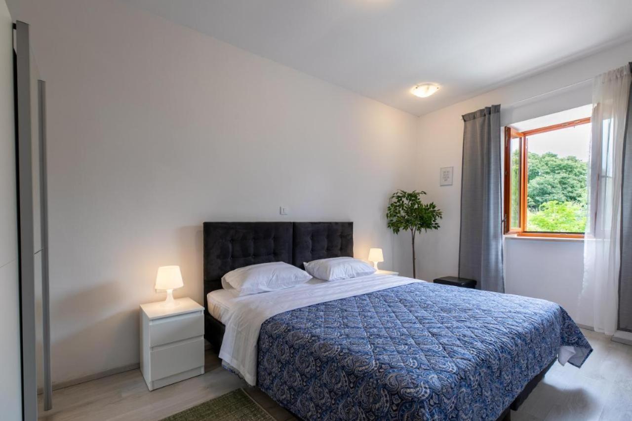 Casa Castel - Old Town House